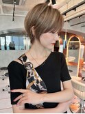 大人美人ショート×ベージュブラウン