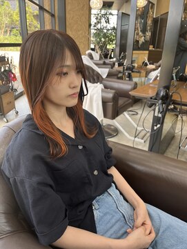 アールトゥーヘアー(art To Hair) インナーカラー/オレンジ/イヤリングカラー
