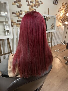 カミシツ(KAMISHITU) 《 髪質改善 特化型 美容院 KAMISHITU 》静岡 駿河区 駐車場完備