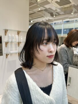 ザックギンザ(ZACC ginza) 地毛風グレージュ/外ハネ/レイヤーボブ/顔周り