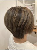前下がりボブ