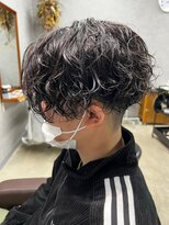 リット×ベリエ(Lit.×belier)&nbsp;メンズパーマ波巻きパーマツイストスパイラルパーマ30代鹿児島