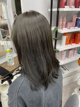 リミットバイアフィナー 大宮店(limit by Afinar) オリーブグレージュ