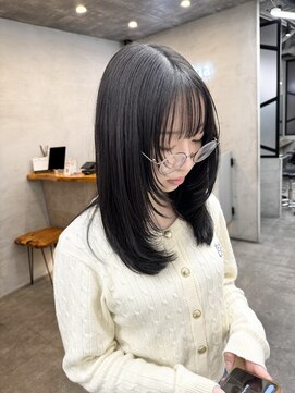ジーナ 池袋(Zina) 艶髪レイヤースタイル