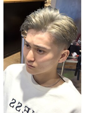 エイトメン 池袋店(EIGHT MEN) フェードリバースハイトーンカラーショート