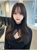 ロングレイヤー　顔周りカット　韓国ヘア　くびれヘア　黒髪