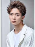 七三アップバングセンターパートシャドウパーマ刈り上げ