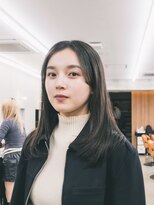 ガーデンヨコハマエスト(GARDEN YOKOHAMA est)&nbsp;ミディアムヘア　くびれヘア　レイヤーカット　前髪　暗めカラー