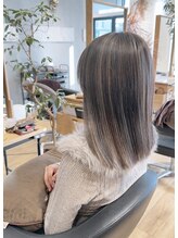 アンジュールリバティー(UN JOUR LIBERTY) ハイライトボブ