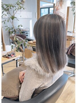 アンジュールリバティー(UN JOUR LIBERTY) ハイライトボブ