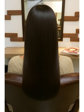 スローネ(THRONE) 縮毛矯正で艶髪/20代30代40代/新宿/髪質改善