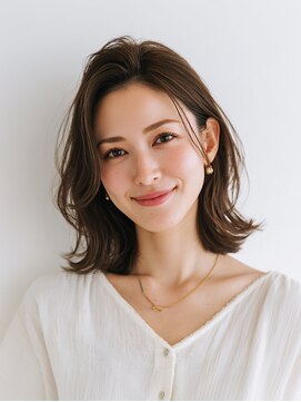 e.m.a プレミアムビューティーサロン 栄駅店(e.m.a PREMIUM BEAUTY SALON) レイヤーカット/イメチェン/外ハネボブ/美髪/ワイドバング/髪型