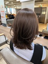 ルチア パリ(Luccica PARIS)&nbsp;ミディアムレイヤー×髪質改善