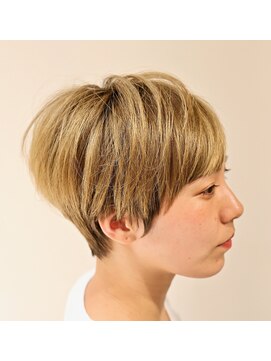 ヘア デザイン リスク(HAIR DESIGN RISK) 【RISK高橋勇太】束感とシルエットが完璧な丸みショート