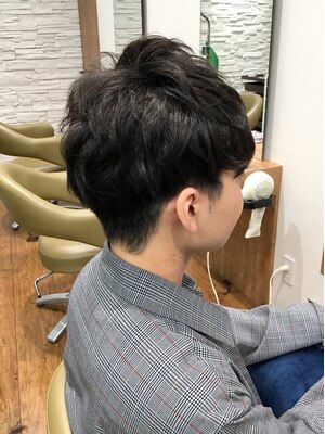 理想的なメンズヘアを追求！ビジネス～カジュアルまであらゆるシチュエーションで好感度の高いスタイルへ♪