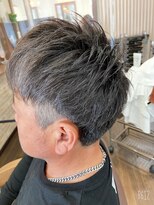 エモーション(Emotion)&nbsp;ツーブロックスタイル