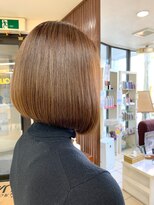 クオリス 赤塚店(QUALIS) 10代20代30代40代/前下がりボブ/ボブ/内巻き/重ため