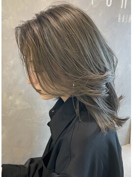 トルネード(TORNADO) 韓国風ヘア 外国人風ヘア くびれヘア オリーブグレージュM1210