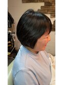 ショートから軽めのボブへ