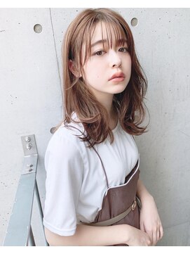 テテ(tete.) 軽やか大人フェミニンゼミロングレイヤー