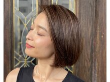 【白髪染めからの解放宣言】白髪染めを使用しない、ハイライトを使用したワンランク上のカラーをご提案◎
