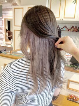 ネオリーブ クタ 町田店(Neolive kuta) 【Neolivekuta】ほんのりラベンダーグレー【町田】