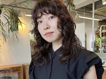 サイズ(cyez)の写真/抜け感のある自然なパーマであなたにあったスタイルに仕上げてくれる。