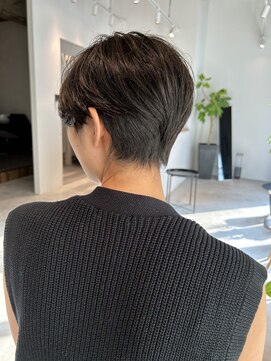 ヨリス(YOLIS.) 【ショートヘア】＃博多駅南＃黒髪ショート