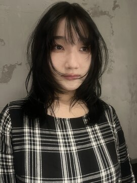 キャロルガーデンズ ボコカ 表参道(Carroll Gardens bococa) レイヤーカット、ミディアムレイヤー