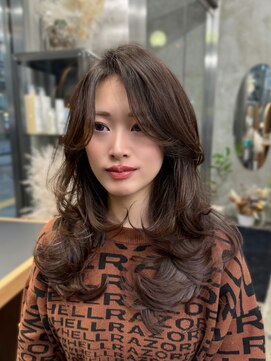 エッセンザ 梅田(ESSENZA) 海外レイヤーカット