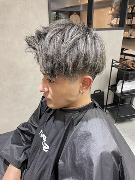 サニー 渋谷(SUNNY) バレイヤージュ、ハイライト、レイヤーロング、グレーベージュ