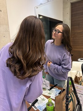 アチーブリス(achieve Liss) デジタルパーマゆるふわウェーブロングヘア20代30代40代