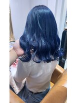 ロンド クラン 岡崎(Lond Clan)&nbsp;透明感たっぷり。ネイビーブルー