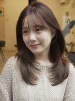 アミー 駒澤(Ammy komazawa)&nbsp;オリーブグレージュ/レイヤーカット/レイヤー/顔周り/ミディアム