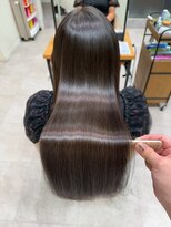 アローム(alom)&nbsp;ツヤっとまとまるストレート