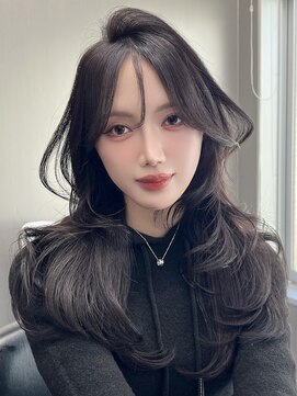 イキ 表参道(iki omotesando) 韓国ヘア/顔まわりレイヤーカット