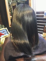 カシータ(casita)&nbsp;【casita】ナチュラル美髪ストレートミディ【各世代の好感度◎】