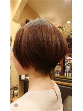 ヘアーリゾートカタカタ Hair Resort kata‐kata カタカタショートボブ