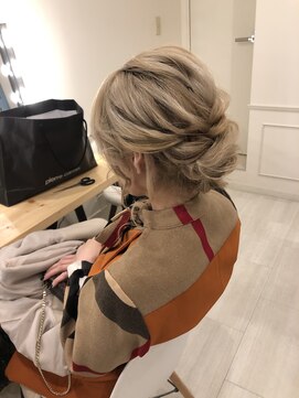 ヘッズ(HEADZ) アップヘア