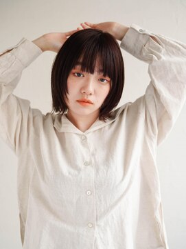 ムク 甲府(muku.) ミディアムヘア/斜めバング/グレージュカラー/甲府駅