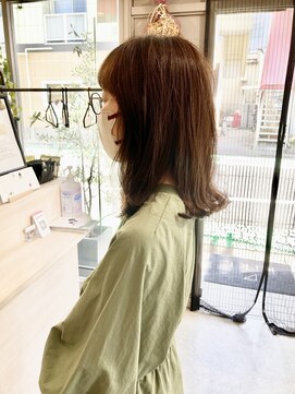 スアバイキキ(SuA by kiki.) 黒髪カタログ/ボブルフ/ネビージュ/ワンレン/小顔スタイル[千葉