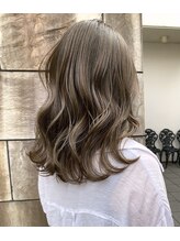 【ミルクティーベージュ】ほんのり霞ませたオレンジ味の出にくいベージュ系カラー☆