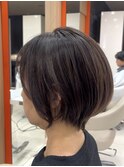 大人女性に似合うナチュラルショート