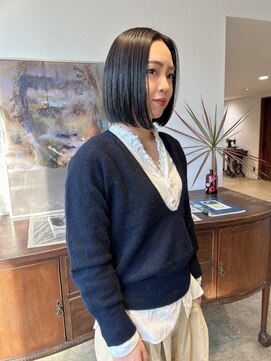 ヘアーアイストゥーレ(HAIR ICI TRE) オリーブカラー ボブ 秋カラー ブリーチなしカラー