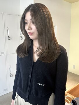 ロジェ(loje) 20代30代40代 オリーブグレー/レイヤーカット