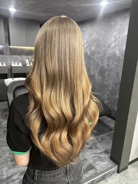 ティグルフォーヘア(TIGRE for hair) ハイトーン×ベージュ