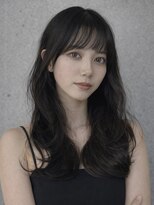 ディーエックス スリー(Dxxxx III)&nbsp;ウェーブ　こて巻き　顔まわりカット　韓国　TOMOKI