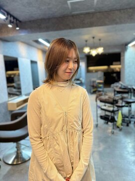 ザ シーワークス(THE Cworks) レイヤーボブ/ウルフミディアム/サンドベージュ/ウルフ