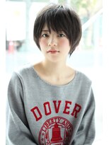 アンアミ オモテサンドウ(Un ami omotesando) 【Un ami】ばっさりも得意 大人かわいい ショートボブ(増永)