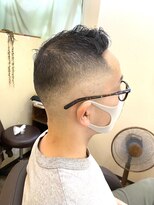 フェアスティックリヒト(VERSTECK Licht) スキンフェード